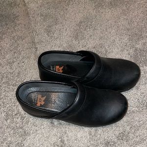 Dansko XP black clogs